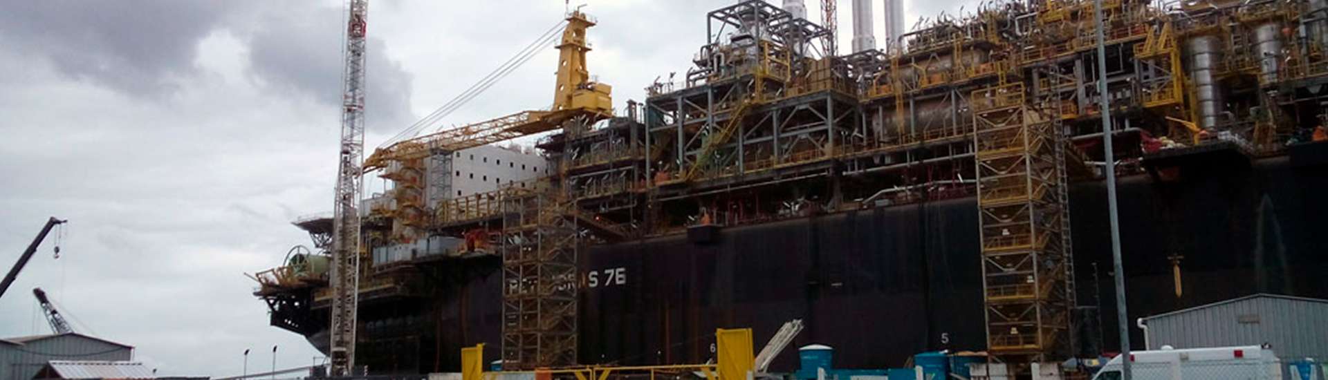 Comissionamento Hull da Plataforma P-76 - PETROBRAS - Estaleiro Techint em Pontal do Paraná - PR